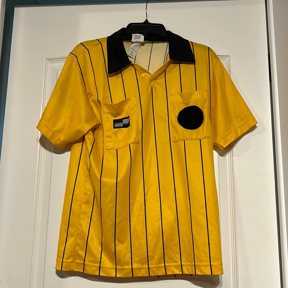 Yellow referee jersey. Size small